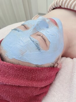 シャープライン 勝どき(Sharp Line)の写真/【クリスティーナ イラストリアス】黒ずみ・くすみが気になる方へ♪美白ケアのお悩みに寄り添います◎