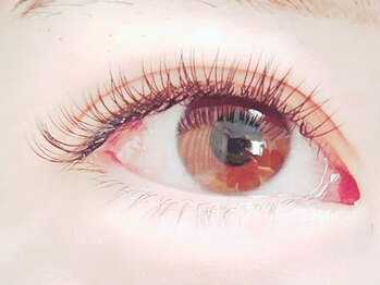 アンドケー(and K)の写真/ナチュラル綺麗め～華やかなお目元もお任せください☆専門店ならではの高技術＆丁寧な施術で理想の目元に♪