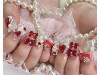 赤ネイル パーツ ゴテゴテ