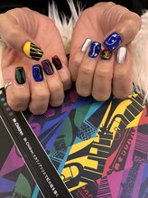 ハニービー(Honey Bee)/手描きアート