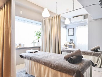 マイカ(myca)/ベッドは２台の少人数制。