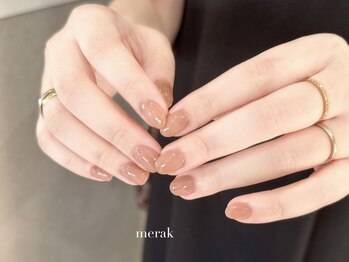 メラク(merak)の写真/日常に溶け込む大人シンプルネイルうる艶ワンカラー