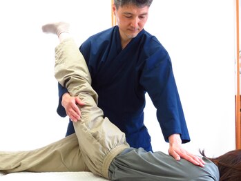 身心専科/腰回りのストレッチ