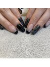 黒フレンチネイル