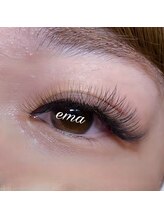 エマアイラッシュ(emma eyelash)/ボリュームラッシュ