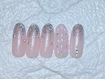 レイネイル レイアイ 各務原店(RAY NAIL & ray eye)/10月定額トレンドデザインコース