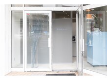 テセラ(TESELA)/店舗外観