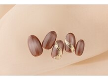 エムスラッシュ ネイル センター北店(M.SLASH)/うるつやブラウンマグネット