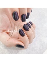 ネイルズレイ(Nails Ray) 大角 友梨