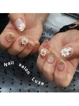 リュクス(Luxe)/シンプルぷっくりアート