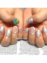 サニーサイドアップ ネイル(Sunny SideUp nail)/クリア幾何学と大理石 アート
