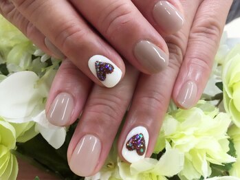 プルミエ ネイル(Premier Nail)/ぷっくりハートアート♪