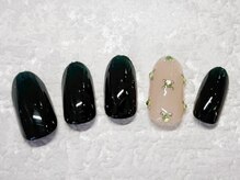 ルアナ(LUANA)/宝石ネイル