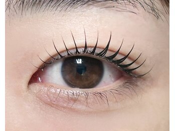 シン(sin)/まつげパーマ