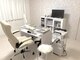グラム ネイル スタジオ(GLAM NAIL STUDIO)の写真/周りを気にせずTVを観ながらくつろげる贅沢プライベート空間♪大小様々なパーツやカラーを豊富にご用意★