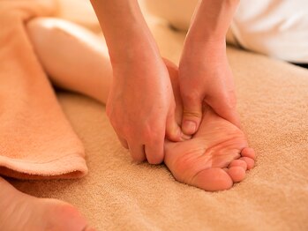 スクール併設アロマテラピーサロン ラシエスタ/足から全身整う