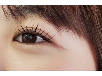 シェアキ(Chez Aki)/オーダーまつ毛パーマ