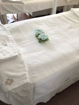 レオティアラ(REOTIARA)/ベットシーツを新しく変えました