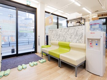 アイケア船橋北口はりきゅう整骨院(i-care船橋北口はりきゅう整骨院)/待合室