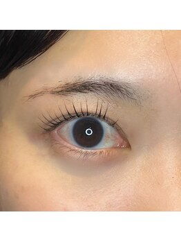 エイティスト(8ist)/パリジェンヌ[新宿/新宿駅]