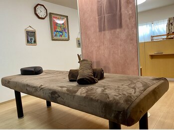 いやしろ整体/サロン内部風景