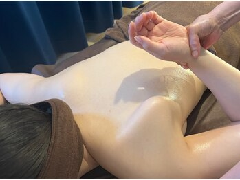 優子さんの美容矯正サロン/【ブライダル】ドレスは背中が命