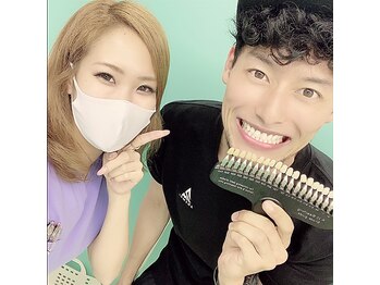 ホワイトニングルーム 横浜店(Whitening Room)の写真/流行りのメンズホワイトニング!タバコやコーヒーが好きな方も◎清潔感、第一印象UP!まずは低価格でお試し♪