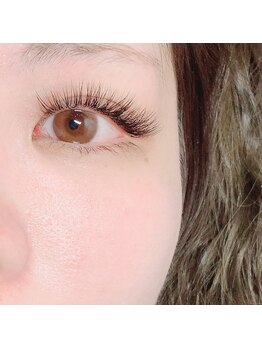 ネイルアンドアイラッシュ アリア(Alia)/0.1mmの太さでもふわふわに！