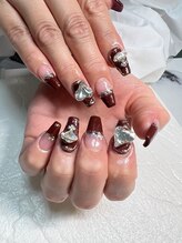 イーアンドイー(e&e)/スカルプレッドネイル