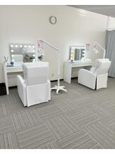 エクシアホワイト 山形西バイパス店/