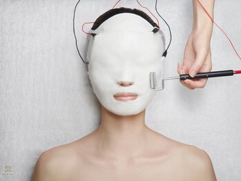 シューラディアント 金沢店(ShuRadiant)の写真/ビタミンA導入で肌力を底上げ！ハリ・ツヤ・透明感を叶える集中ケア☆エイジングケアにも特化♪