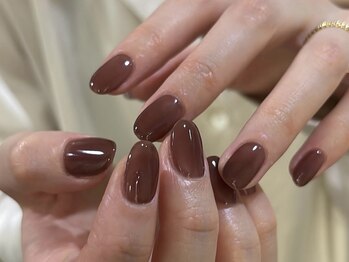 ネイルサロン エーナイン ザ ビッグ豊平店の写真/【オフ無料/新規】平日がお得♪300色から選べるシンプルネイル!血色UPカラーやくすみニュアンスカラーも◎