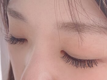 リタアイズ(RitaEyes)の写真/新技法!【次世代LEDマツエク】導入店★持続力に感動◎プロが貴方の目元の魅力を惹き出します♪