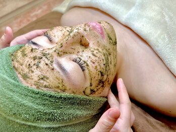 神門 メディカルラボ MEILI院(MedicalLab)の写真/【REVIハーブピーリング2ｇ/剥離なし】本格潤々ツヤ肌！初回お試し￥8,800