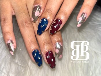 ネイルサロンレイアス(RAYAS)/ドットネイル