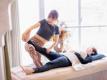 キフィ(kyphi)の写真/【リピートするメンズ続出！】絶妙な圧加減！オールハンドの極上手技で深部のコリまでじーっくりほぐします