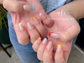 カラフルフレンチネイル★