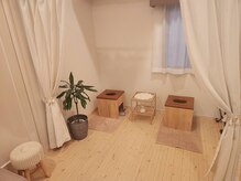 ウララ バイ ロキエ(u-LALA by ROCHIE)の雰囲気（マンションの一室にあるプライベートサロン。女性専用サロン。）