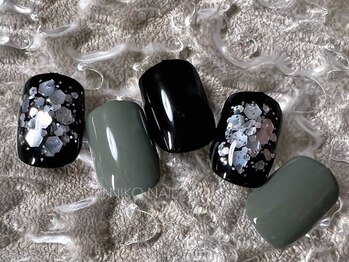 ニコネイル(NIKO NAIL)/黒いネイル