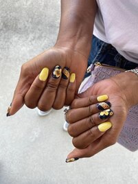 デザインネイル