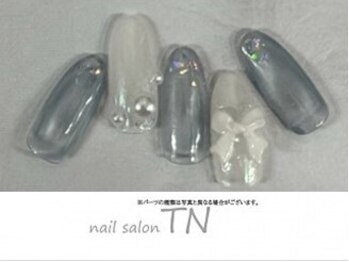 ティーエヌ TSUTAYA北巽店/春のオリジナルデザインB