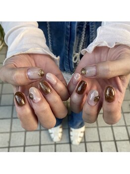 Mネイルアンドカフェ シェレステ/ブラウンニュアンス