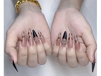 クイーンネイル(Queen Nail)/