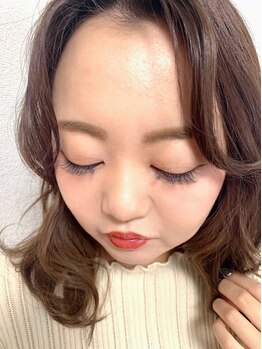 アンの家/閉じても可愛いまつげ♪