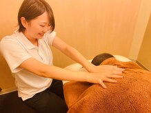 プリーズ港北 ノースポート モール店/【肩の施術】