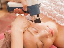 サロン ド ラ フローラ(Salon de La Flora)