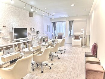 リッシュ トロワ(RICHE trois)