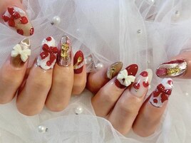 赤ガーリーネイル