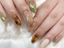 ヘアーアンドメイク アース 高崎店(HAIR＆MAKE EARTH)/べっ甲×グリーン　￥12500
