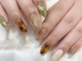 ヘアーアンドメイク アース 高崎店(HAIR＆MAKE EARTH)/べっ甲×グリーン　￥12500